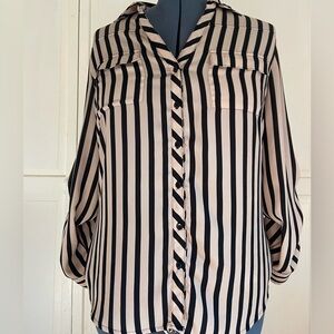 Women’s blouse size medium